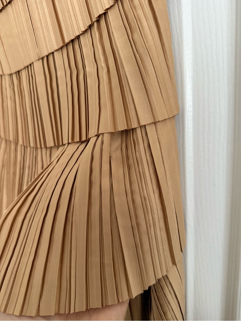 Cult Gaia Patrizia Halter Tiered Pleated Midi Dress Tierra Gold - Picture 8 of 13